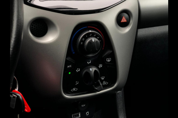 Toyota Aygo 1.0 VVT-i x-play | LED, Verbinding, Airco, Speed Limiter, Bluetooth | NAP |