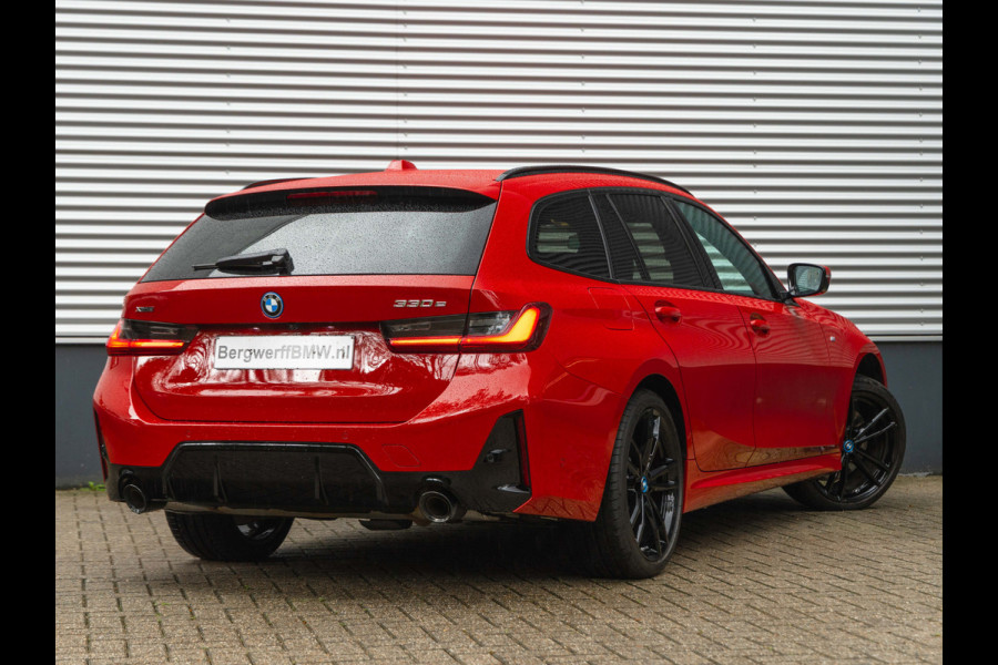 BMW 3 Serie Touring 330e xDrive M-Sport Pro - Pano - Driving Ass Prof - Memoryzetel - Head-up