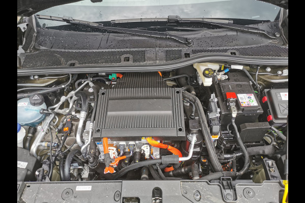 Peugeot e-208 EV GT 50 kWh Parkeersensoren | DAB+ | NAVI | LED | Stoelverwarming