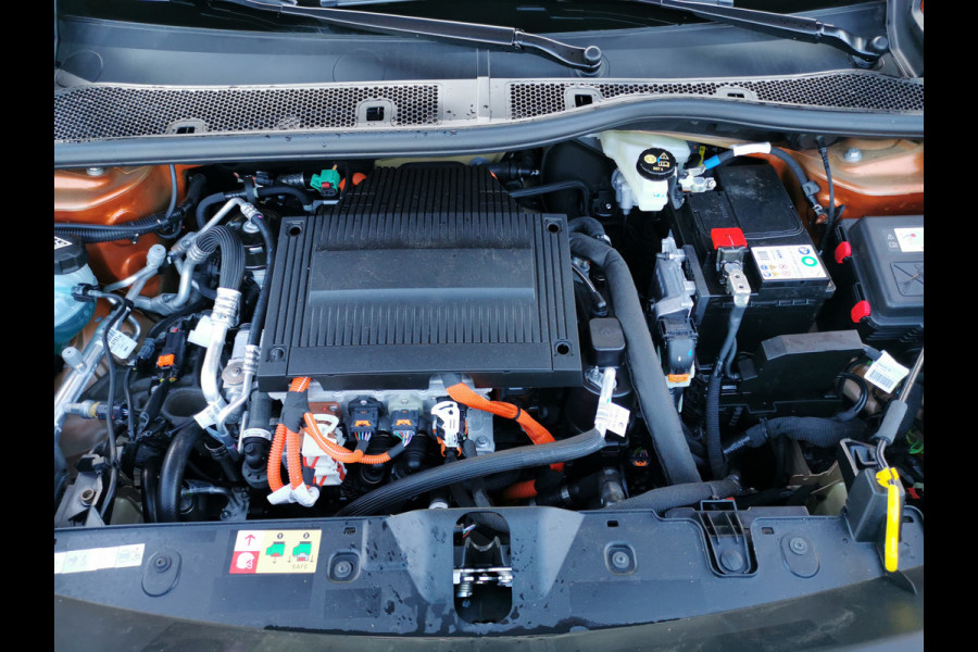 Peugeot e-2008 EV Allure Pack 50 kWh | Wordt verwacht | Financial Lease vanaf  € 281,-
