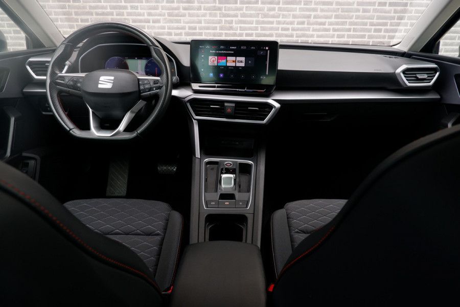 Seat Leon 1.4 TSI eHybrid PHEV FR | LED | Carplay | Park Assist | Camera | PDC | Virtual Cockpit