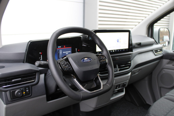 Ford Transit Custom 320 2.0 TDCI L2H1 Trend 170pk - Navi - Adaptive Cruise - Blind spot - Camera - LED - Stoelverwarming - 70l tank - Rijklaar