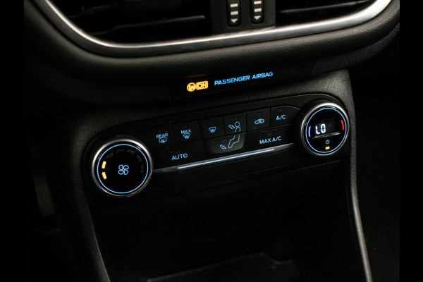 Ford Fiesta 1.0 EcoBoost TITANIUM (APPLE CARPLAY,NAVI,LED,CRUISE,CLIMATE,GETINT,KEY LESS,SPORTSTOELEN,ELETRSICH PAKKET,NETTESTAAT)