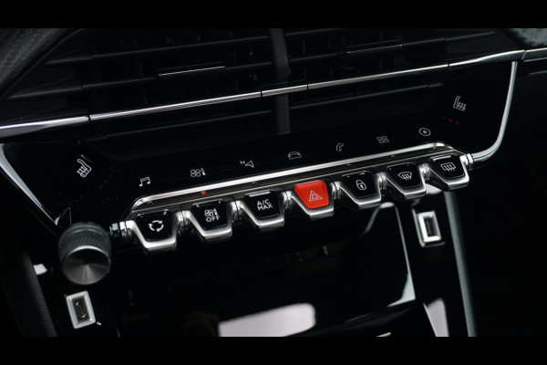 Peugeot e-2008 EV GT 50 kWh Panoramadak | 180° Camera | Alcantara