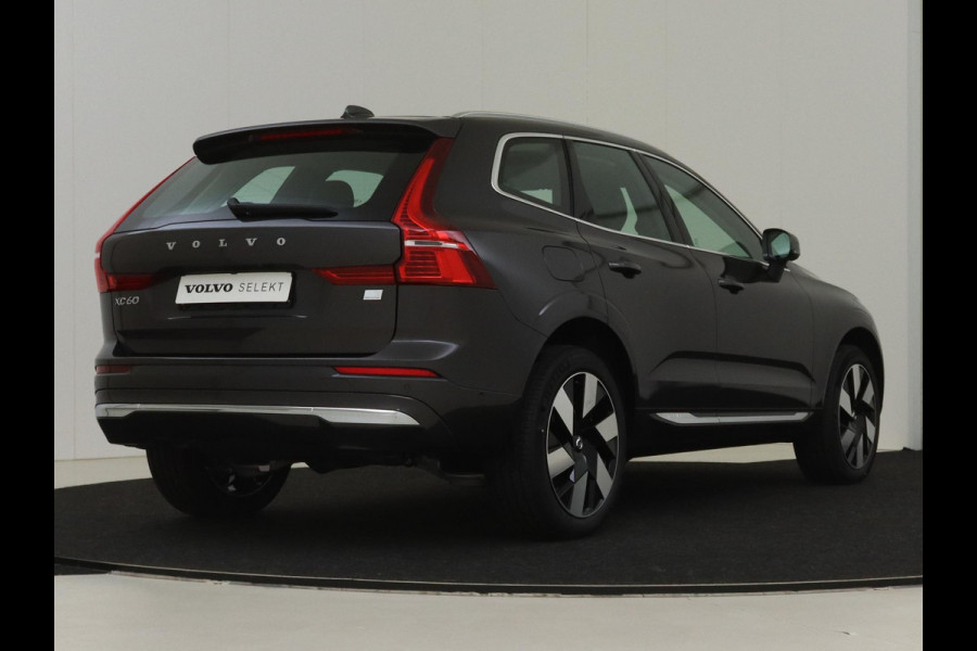 Volvo XC60 Recharge T6 350PK Automaat AWD Ultimate Bright / Panoramadak / Bowers & Wilkins / Luchtvering / 360 Camera / Trekhaak