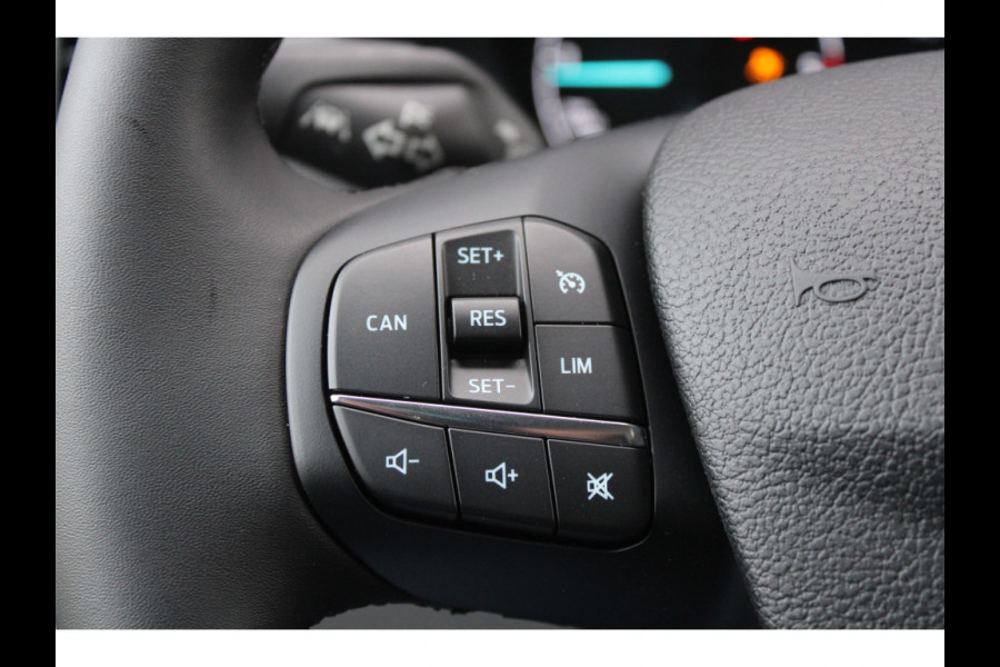Ford Transit 350 2.0 TDCI 130pk L2H2 Trend - Navigatie - Carplay - Android - 250gr deuren - Trekhaak - LED laadruimte - Rijklaar