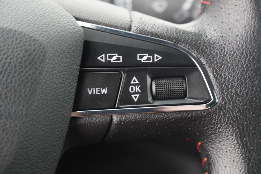 Seat Arona BWJ 2019 | 1.5 TSI 150 PKEVO FR Business Intense | Virtual Cockpit | Clima | Carplay | Navi | Full LED | Trekhaak | 2 Tone | Privacy glass |