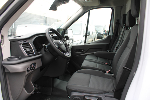 Ford Transit 350 2.0 TDCI L3H2 Trend 170pk Trend - Navigatie - Blind Spot - Adaptive cruise - Camera - 270gr deuren - Trekhaak - Rijklaar