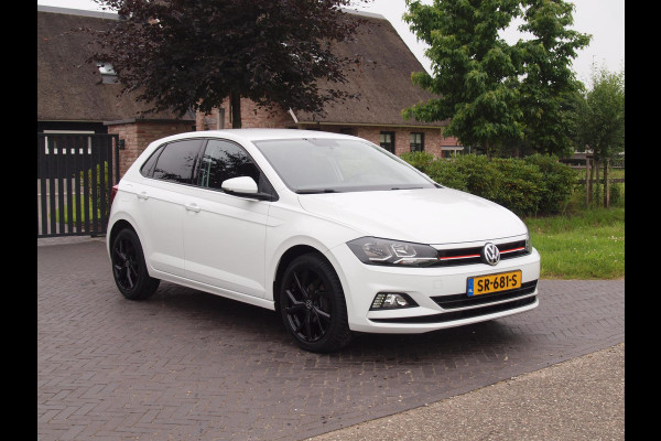 Volkswagen Polo 1.0 TSI Comfortline | Apple Carplay | Cruise Control | Navi | 17 Inch |