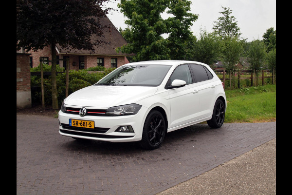 Volkswagen Polo 1.0 TSI Comfortline | Apple Carplay | Cruise Control | Navi | 17 Inch |