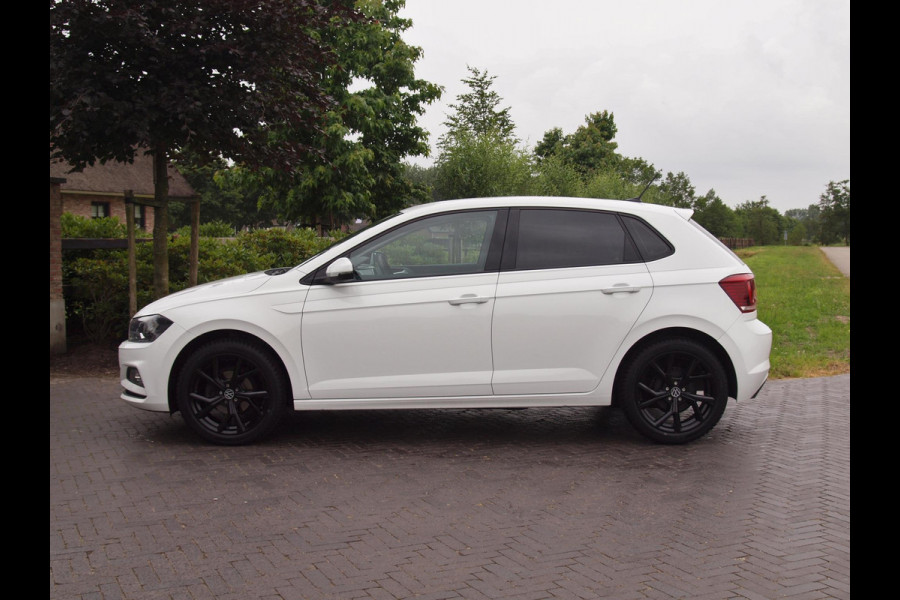 Volkswagen Polo 1.0 TSI Comfortline | Apple Carplay | Cruise Control | Navi | 17 Inch |