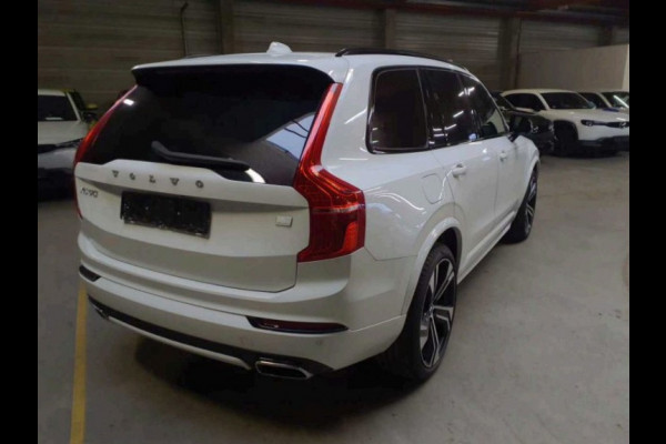 Volvo XC90 T8 R- DESIGN EXPRESSION RECHARGE PLUG-IN HYBRID AWD