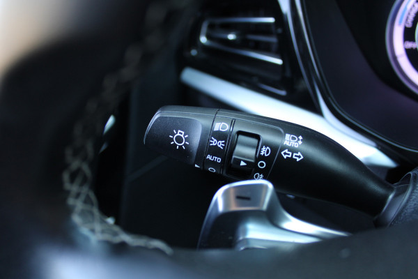 Kia Niro 1.6 GDi Hybrid DynamicLine | Airco | Navi | Trekhaak | Camera |