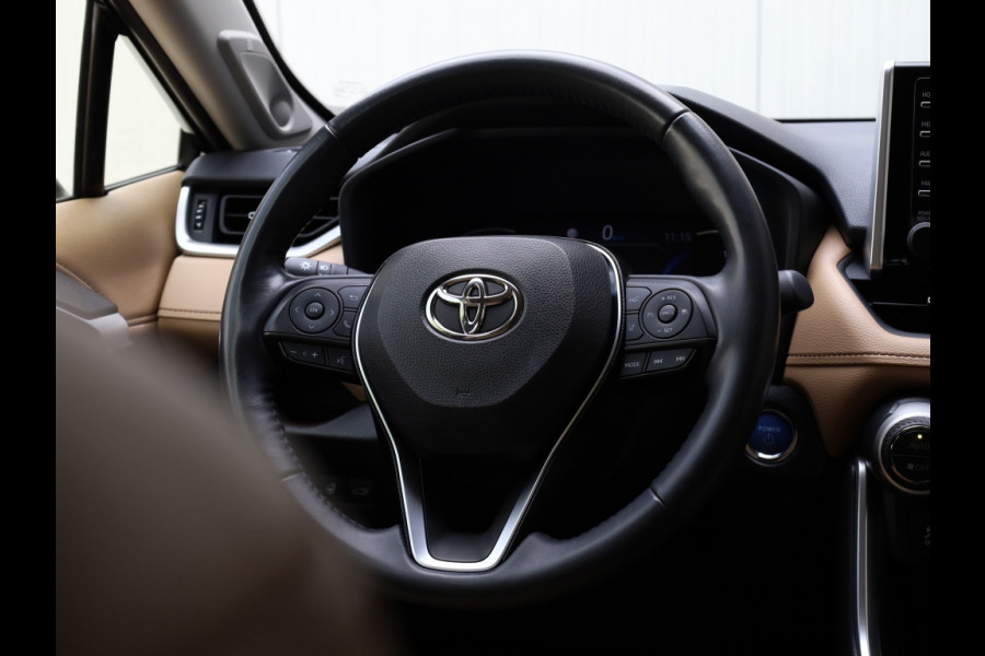 Toyota RAV4 2.5 Hybrid AWD Executive | Panoramadak | JBL | Stoelventilatie