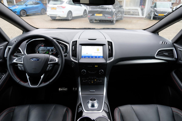 Ford S-Max 2.5 Hybrid ST-Line 190pk | Adaptieve Cruise | 2023 | Full LED | Afneembare Trekhaak 1.750kg Trekgewicht | Verlengde fabrieksgarantie tot 02-2027