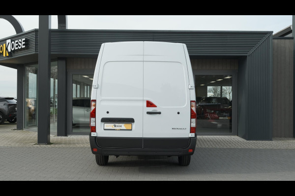 Renault Master T35 2.3 dCi 150 L2H2 Comfort | Eind September Leverbaar | Navigatie | Parkeersensoren | Airco | Cruise Control | Vloerplaat In Laadruimte