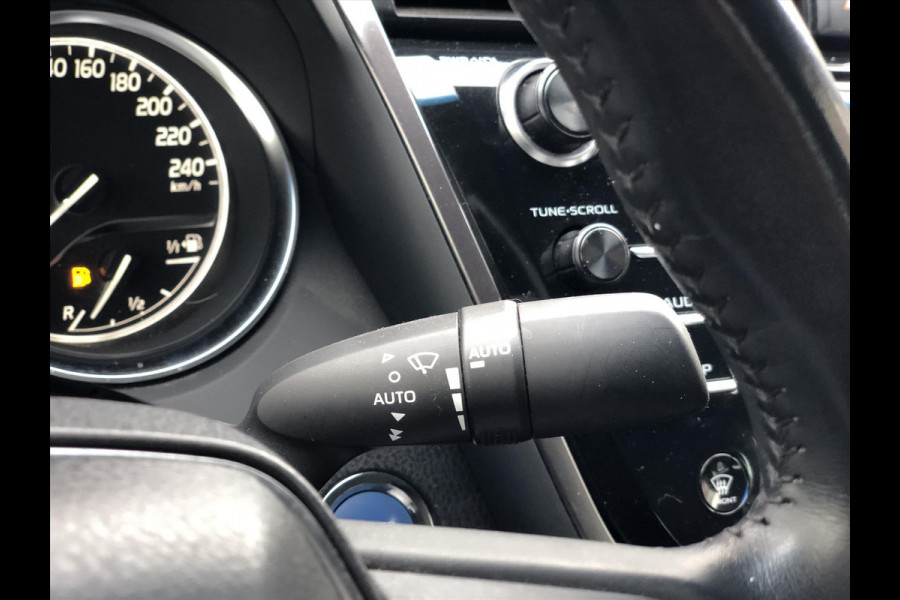 Toyota Camry 2.5 Hybrid 218pk Premium | Head up display, Dodehoekherkenning, JBL, Leer, Stoelverwarming, Parkeersensoren, NL-Auto
