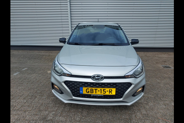 Hyundai i20 1.0 T-GDI Premium,AUTOMAAT,,Cruisecontrol,Lane assist,Audio/Bluetooth/Camera/Carplay/Navigatie,lm velgen,