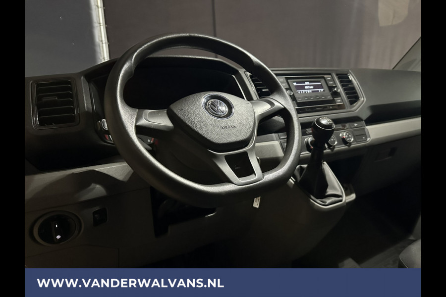 Volkswagen Crafter 2.0 TDI 140pk L3H2 L2H1 Euro6 Airco | Cruisecontrol | Bijrijdersbank 3000kg trekvermogen