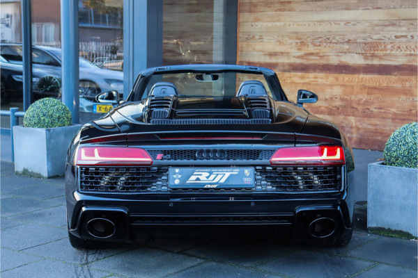 Audi R8 Spyder 5.2 V10 Quattro 620pk**B&O/Camera/Carbon/Led Matrix**