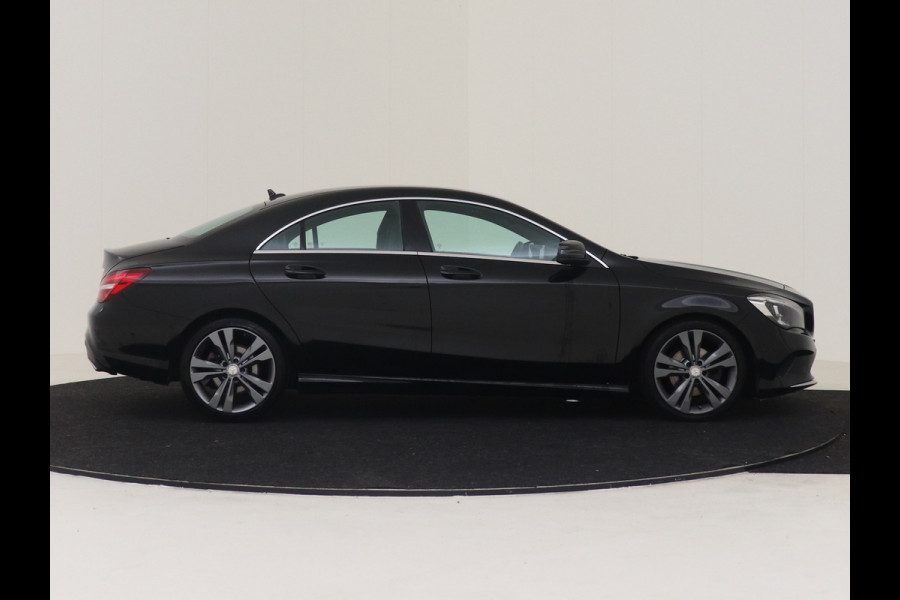 Mercedes-Benz CLA-Klasse 180 Lease Edition Plus AUTOMAAT NAVIGATIE LM VELGEN SPORTSTOELEN