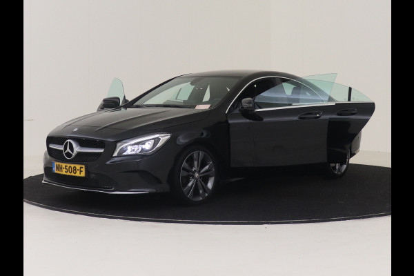 Mercedes-Benz CLA-Klasse 180 Lease Edition Plus AUTOMAAT NAVIGATIE LM VELGEN SPORTSTOELEN