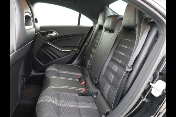 Mercedes-Benz CLA-Klasse 180 Lease Edition Plus AUTOMAAT NAVIGATIE LM VELGEN SPORTSTOELEN