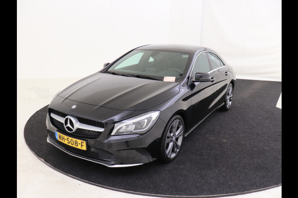 Mercedes-Benz CLA-Klasse 180 Lease Edition Plus AUTOMAAT NAVIGATIE LM VELGEN SPORTSTOELEN