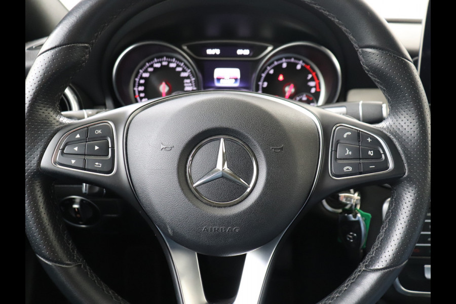 Mercedes-Benz CLA-Klasse 180 Lease Edition Plus AUTOMAAT NAVIGATIE LM VELGEN SPORTSTOELEN