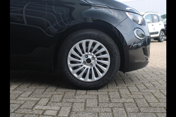 Fiat 500E 42 kWh | Camera | Keyless | PDC | BSM | Clima | Cruise | Apple Carplay | Subsidie € 2.000,- *