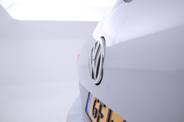 Volkswagen GOLF Variant 1.5 TSI Highline 131Pk, Virtual, Panorama, Stuur/Stoelverwarming, Camera, Carplay