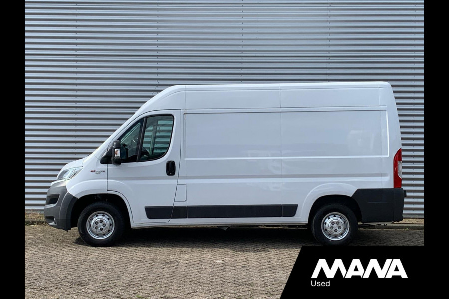 Fiat Ducato 30 2.3 130PK MultiJet L2H2 Airco Cruise Navi Camera Bluetooth Trekhaak Bijrijdersbank Laadruimtebekleding ComfortStoel