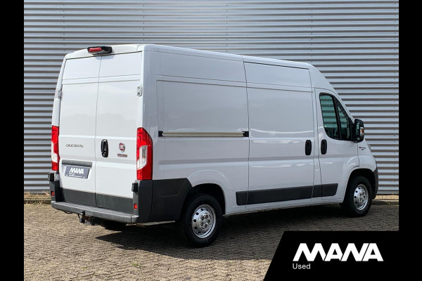 Fiat Ducato 30 2.3 130PK MultiJet L2H2 Airco Cruise Navi Camera Bluetooth Trekhaak Bijrijdersbank Laadruimtebekleding ComfortStoel