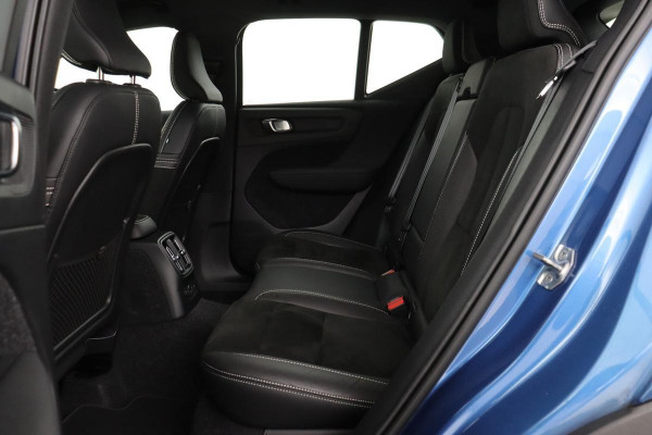 Volvo XC40 1.5 T5 Recharge R-Design | Stoel & Stuurverwarming | Camera | Carplay | Full LED | Achterbankverwarming | Navigatie