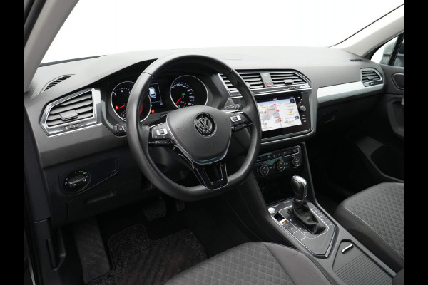 Volkswagen Tiguan 1.4 TSI 150pk DSG ACT Comfortline Navigatie Trekhaak Led Camera