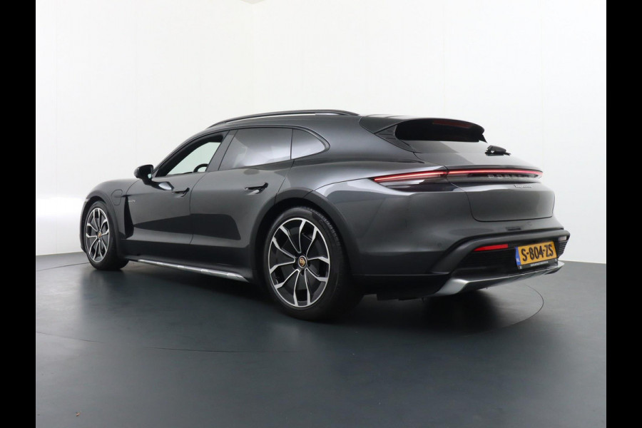 Porsche Taycan Cross Turismo 4wd 93 kWh VAN: 79.900,- NAAR: 72.877,- UW ZOMERVOORDEEL: 7.023,- | SPORTCHRONO | ADAP. CRUISE