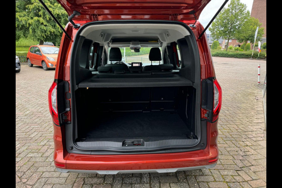 Renault Kangoo Family TCe 130 Edition One Parkeersensoren V&A / Achteruitrijcamera / Navigatie / Apple Car Play & Android Auto
