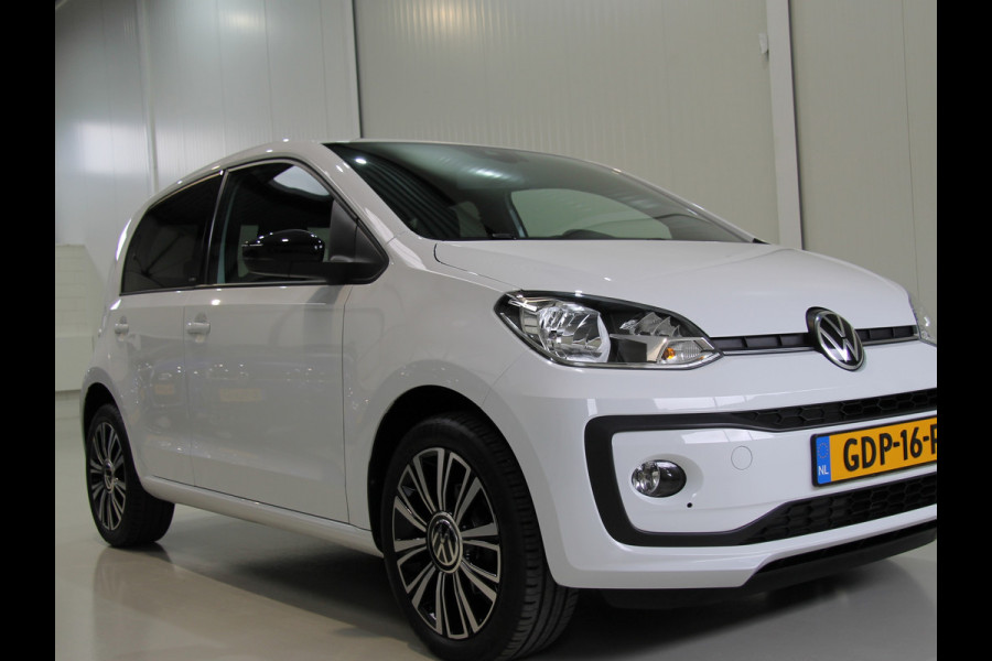 Volkswagen up! 1.0 Active 5drs. Clima | Apps