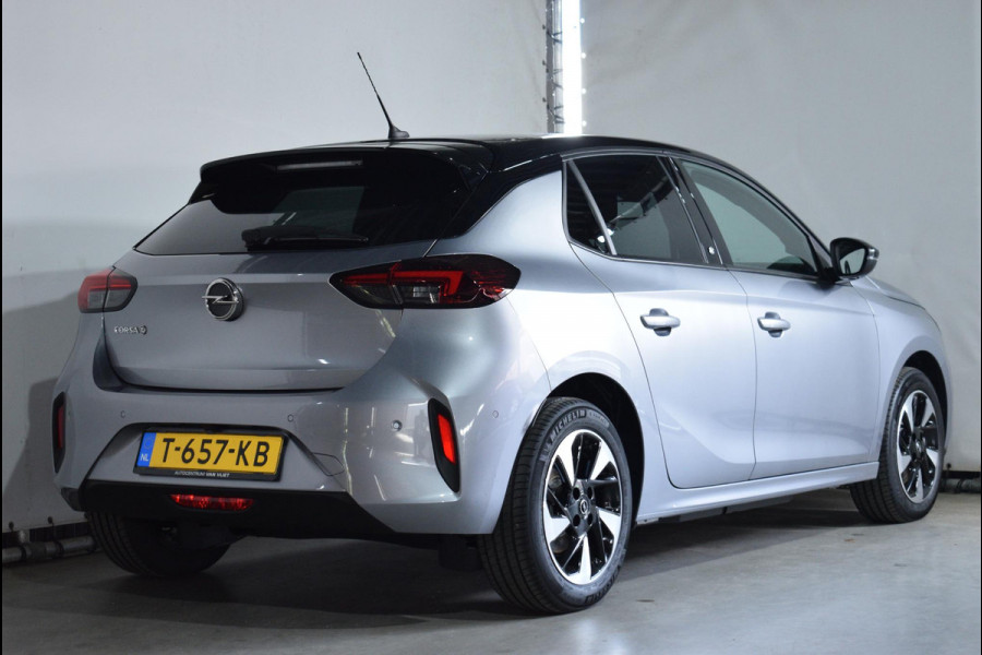 Opel CORSA-E Level 4 50 kWh NAVIGATIE | CARPLAY | ACHTERUITRIJCAMERA MET SENSOREN | WINTERPAKKET | E.C.C. | 620km