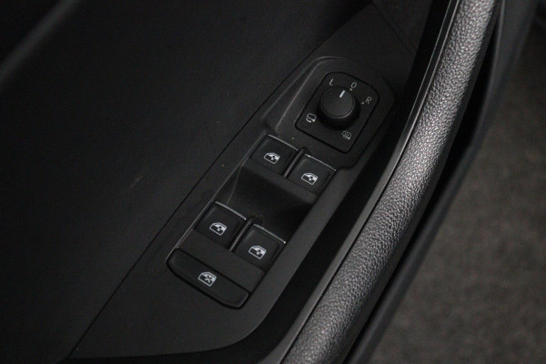 Škoda Kodiaq 1.4 TSI ACT Style Business 7p. Automaat (NAVIGATIE, CLIMA, ADAPTIVE CRUISE, ELEKT. UITKLAPBARE TREKHAAK, CAMERA)