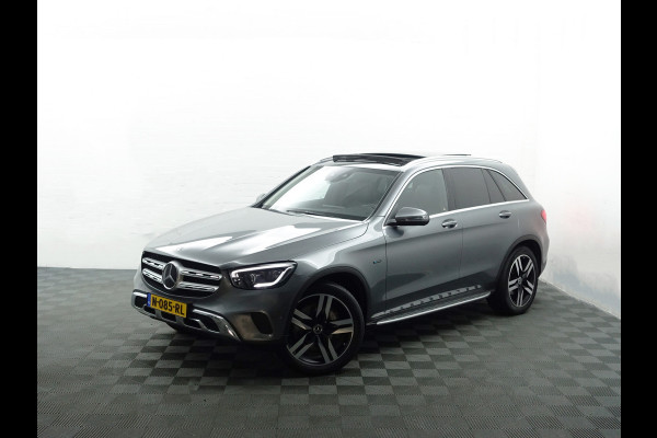 Mercedes-Benz GLC 300e 4MATIC AMG Premium Plus Aut- Panodak I Burmester I Sfeerverlichting I Xenon led I Treeplanken I Ada Cruise