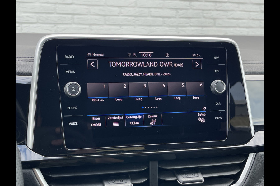 Volkswagen T-Roc 1.5 TSI R-Line Business | CarPlay | Camera | LED | ACC | DAB+ | Dodehoek