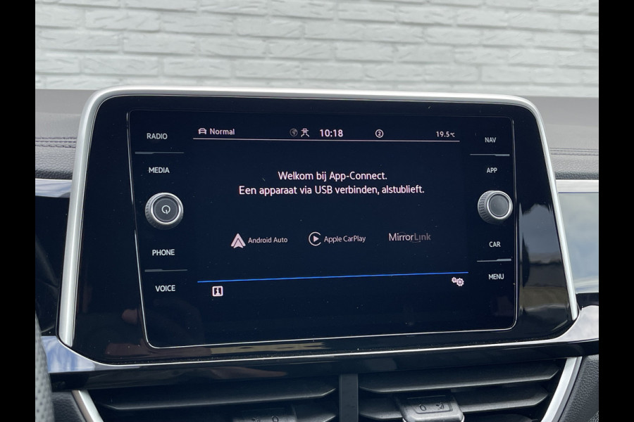 Volkswagen T-Roc 1.5 TSI R-Line Business | CarPlay | Camera | LED | ACC | DAB+ | Dodehoek