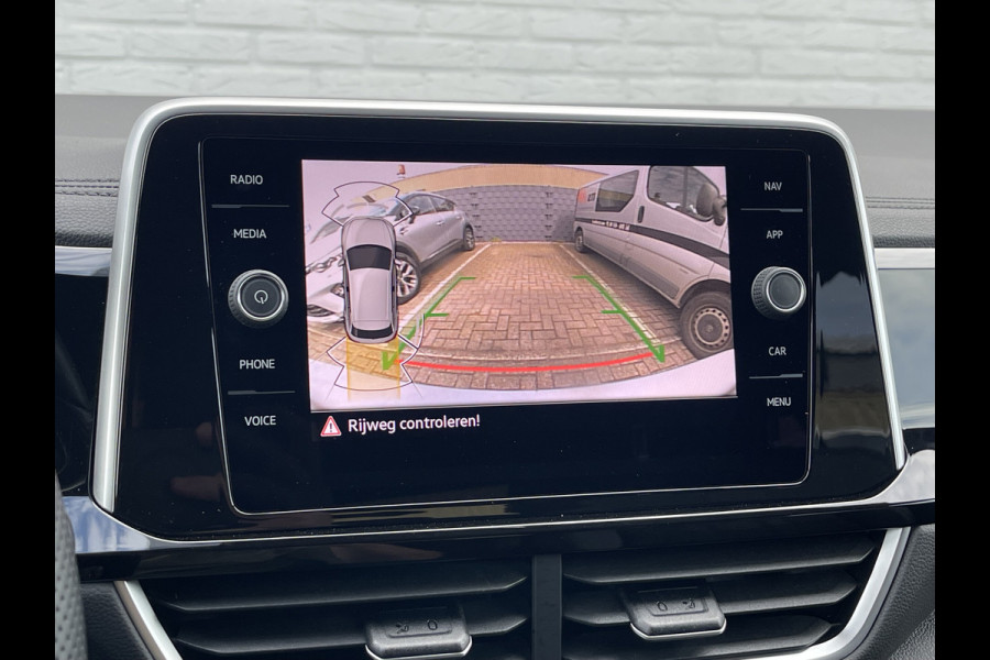 Volkswagen T-Roc 1.5 TSI R-Line Business | CarPlay | Camera | LED | ACC | DAB+ | Dodehoek