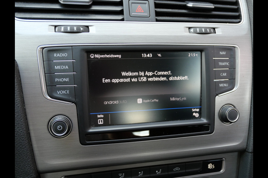 Volkswagen GOLF Variant 1.0 TSI COMFORTLINE | CARPLAY | CRUISE | TREKHAAK | NL-AUTO | APK 07-2025!!