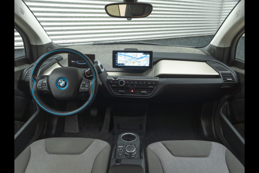 BMW i3 S 120Ah - Camera - Harman Kardon - Stoelverwarming