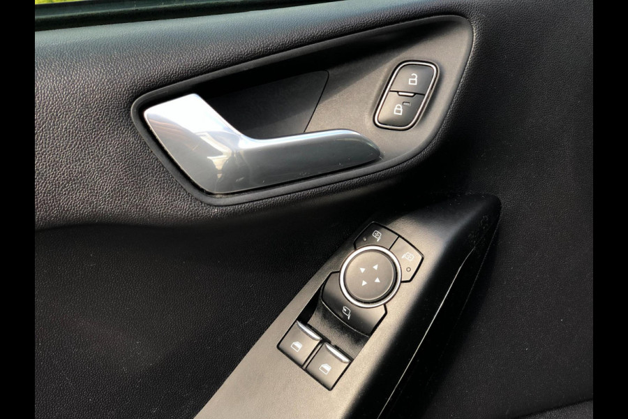 Ford Fiesta 1.0 EcoBoost Titanium | Carplay/Android, Airco, Cruise, Camera, Stoelvrw, | 1e Eigenaar |