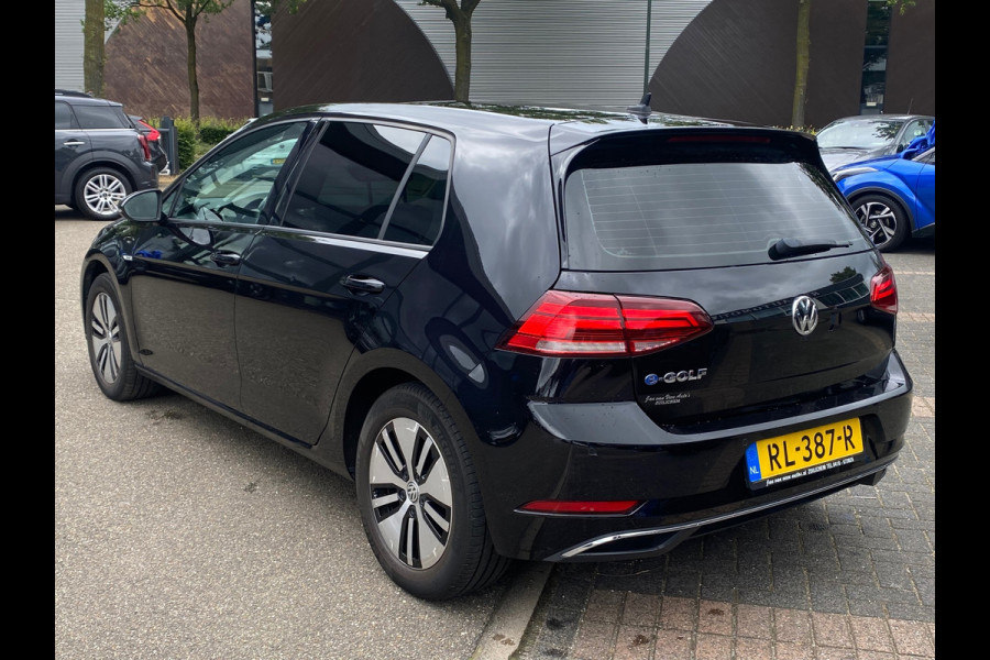 Volkswagen e-Golf E-Golf | ORG. NL. NAP KM. | *12.440,- NA SUBSIDIE, zo lang de voorraad strekt!* | KEYLESS