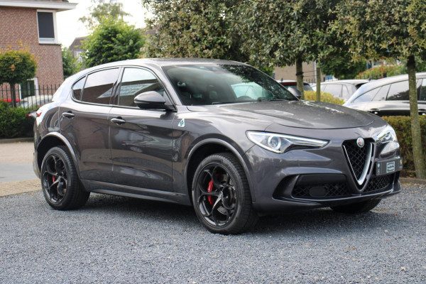 Alfa Romeo Stelvio 2.9 V6 AWD Quadrifoglio 510 PK ACC Carbon Harman Kardon 20''