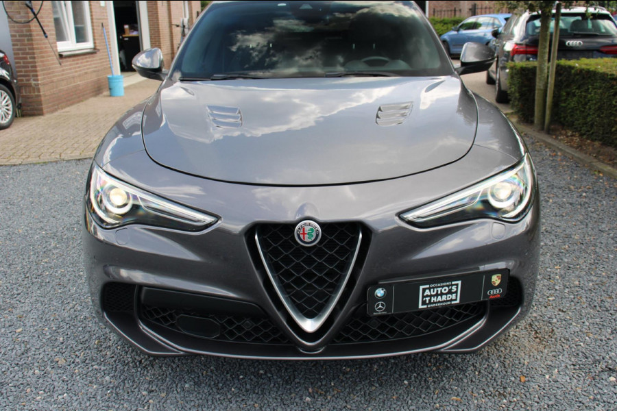 Alfa Romeo Stelvio 2.9 V6 AWD Quadrifoglio 510 PK ACC Carbon Harman Kardon 20''